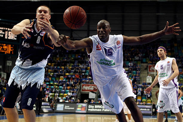 阿德巴约通 阿德巴约通