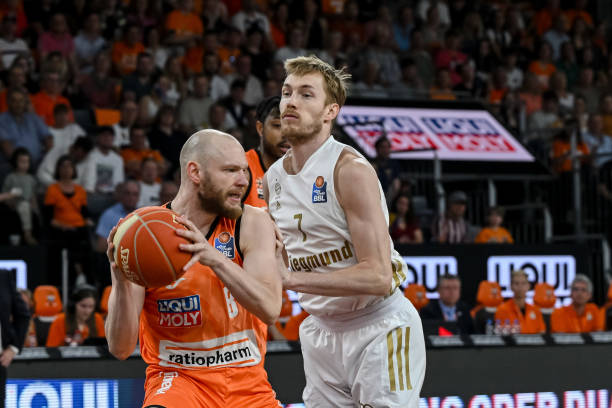 史长河中 史长河中