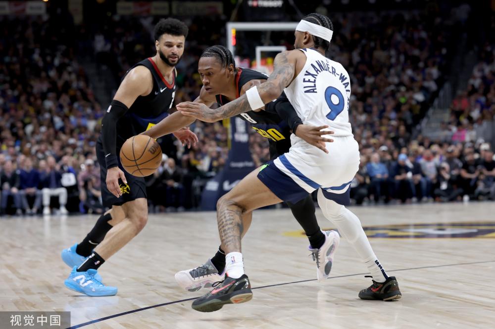 目光坚定的 目光坚定的