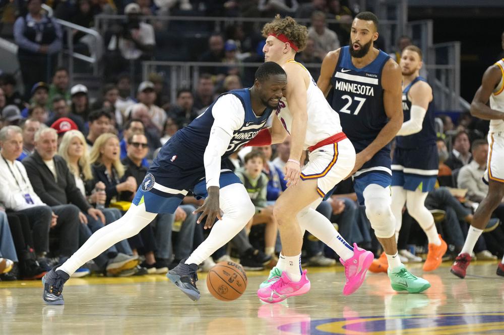 锋线球员在 锋线球员在