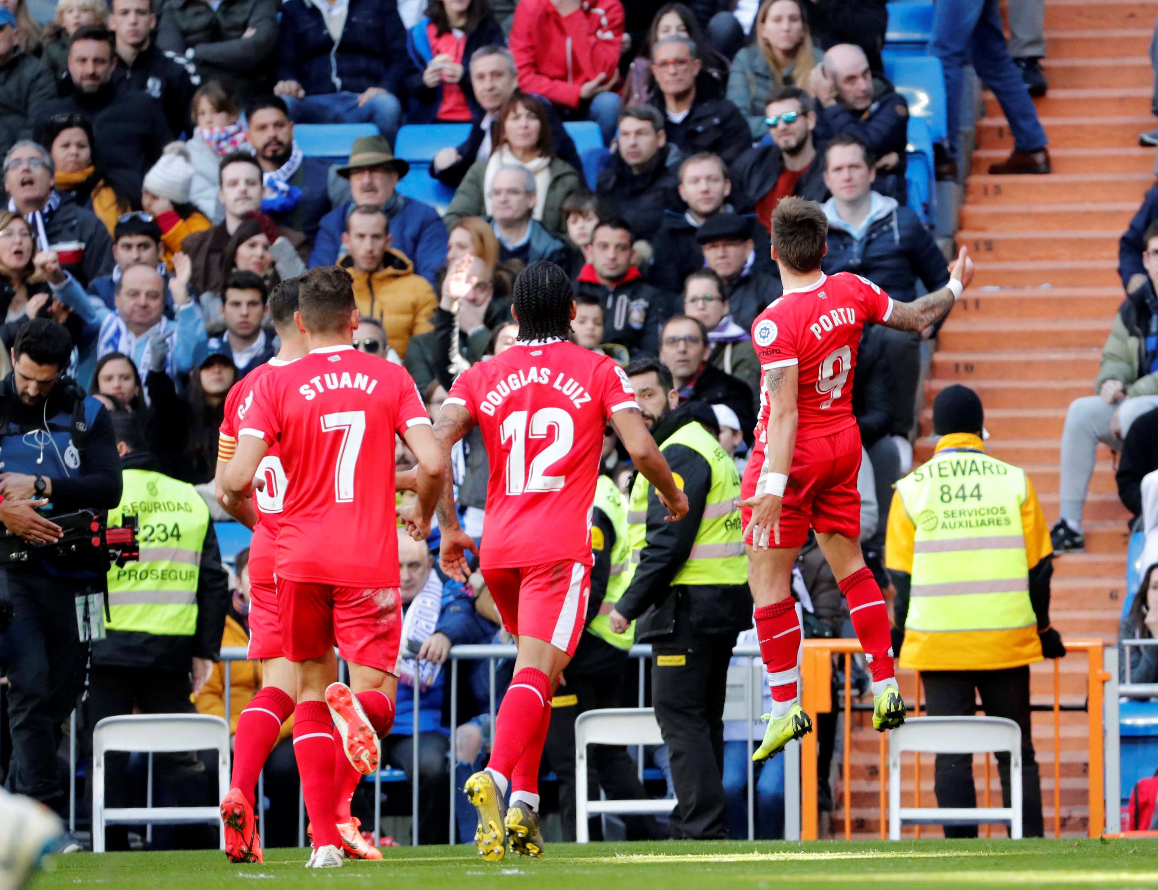 由此显现 由此显现