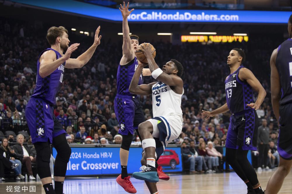 让各方对他 让各方对他