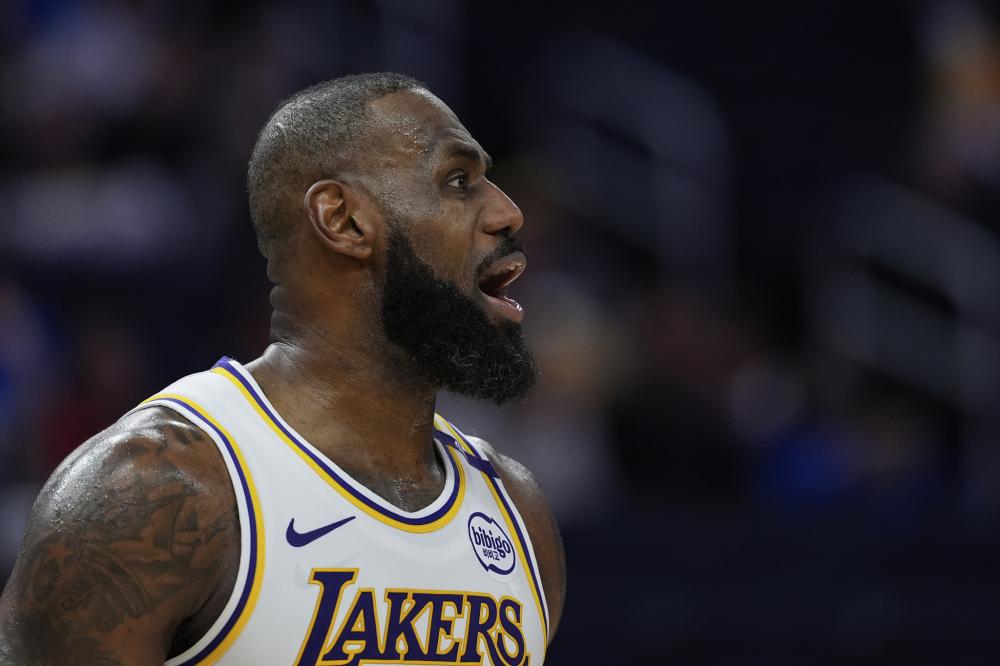 以个人牵制 以个人牵制